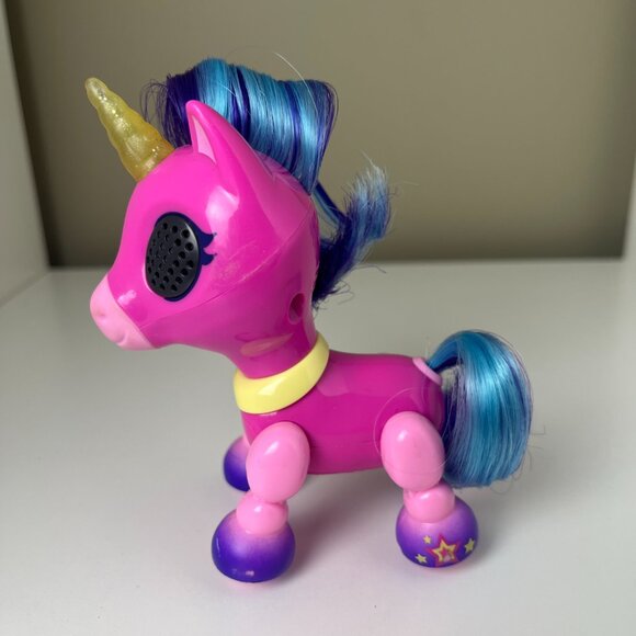 Zoomer Zupps Tiny Unicorn Stardust - Interactive Light Up Toy - Picture 3 of 6